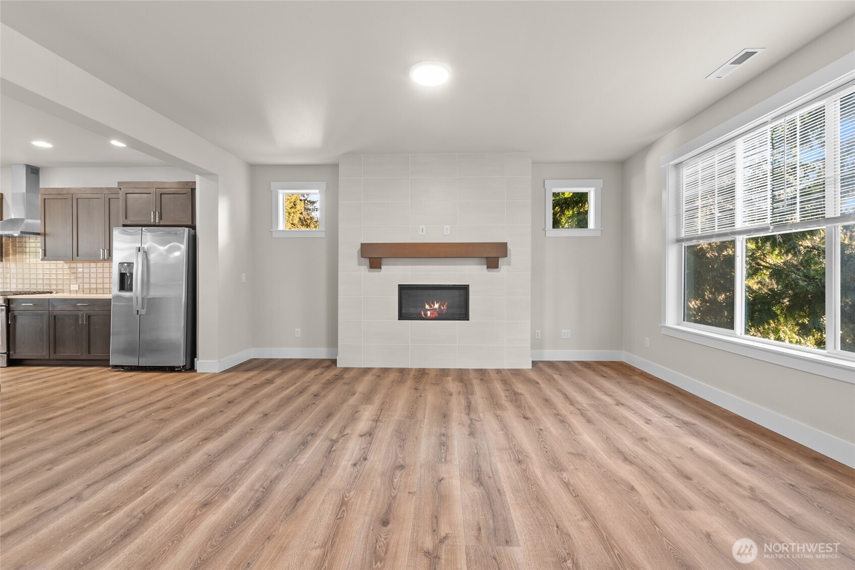 23205 89th Avenue West, Unit 8 Edmonds, WA 98026 - Photo 5 of 40