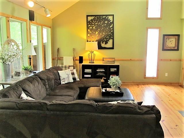 3248 Riley Creek Road Normandy, TN 37360 - Photo 7 of 24 a living room with furniture window and a flat screen tv