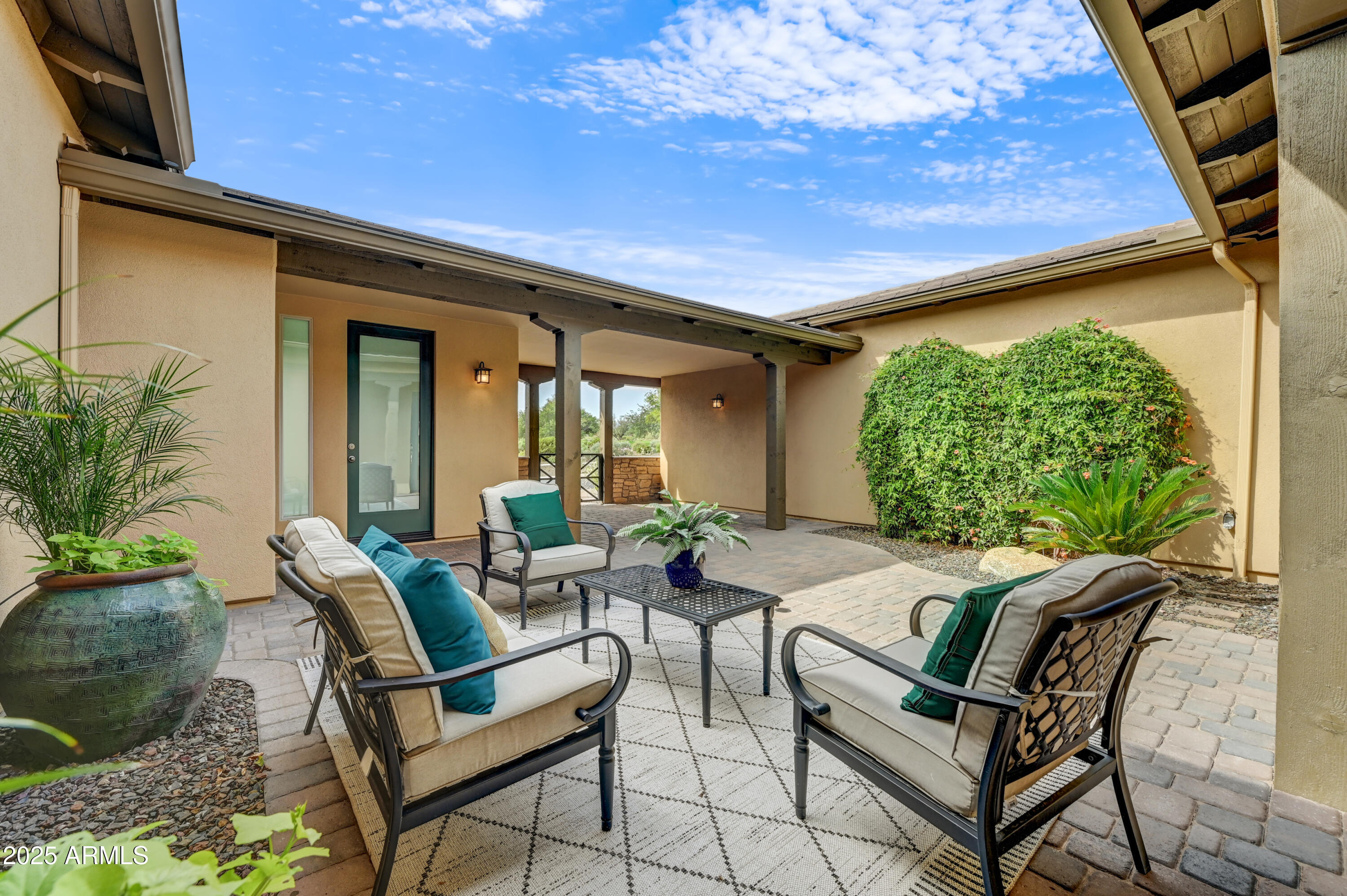 18008 East Wolf Tree Lane Rio Verde, AZ 85263 - Photo 11 of 66 05-Courtyard