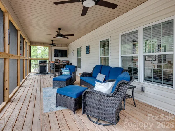$459,900 | 2235 Picnic Drive, Newton, NC 28658