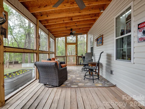 $459,900 | 2235 Picnic Drive, Newton, NC 28658