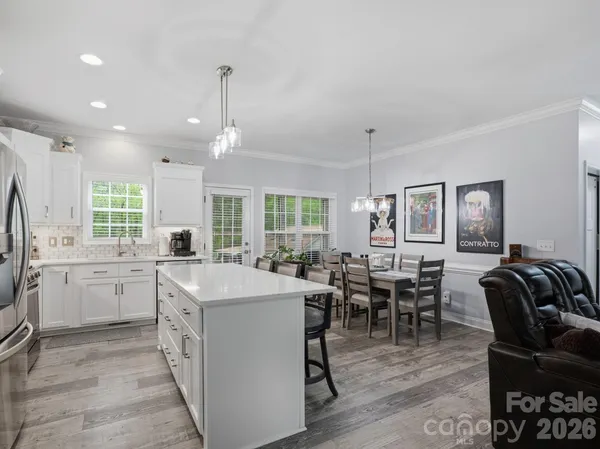 $459,900 | 2235 Picnic Drive, Newton, NC 28658