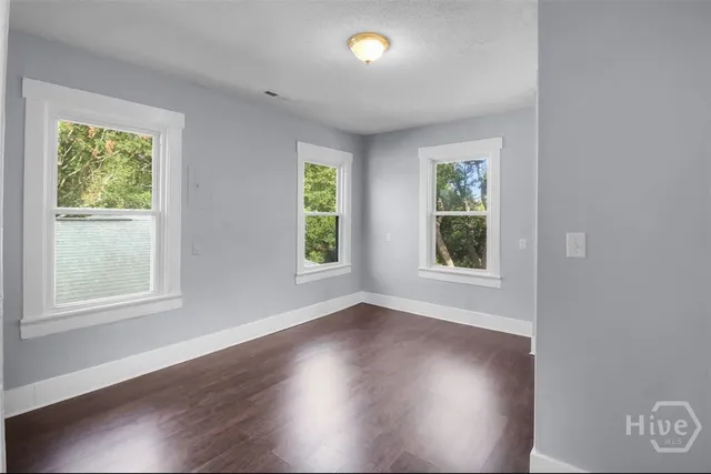 $2,350 | 2030 Alabama Avenue, Savannah, GA 31404