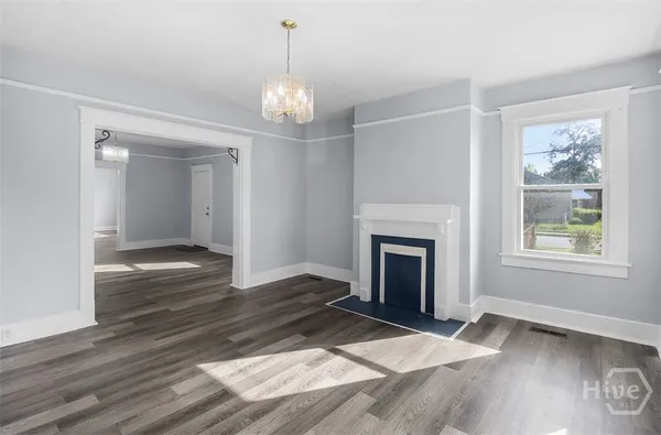 $2,350 | 2030 Alabama Avenue, Savannah, GA 31404