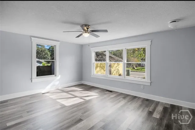 $2,350 | 2030 Alabama Avenue, Savannah, GA 31404