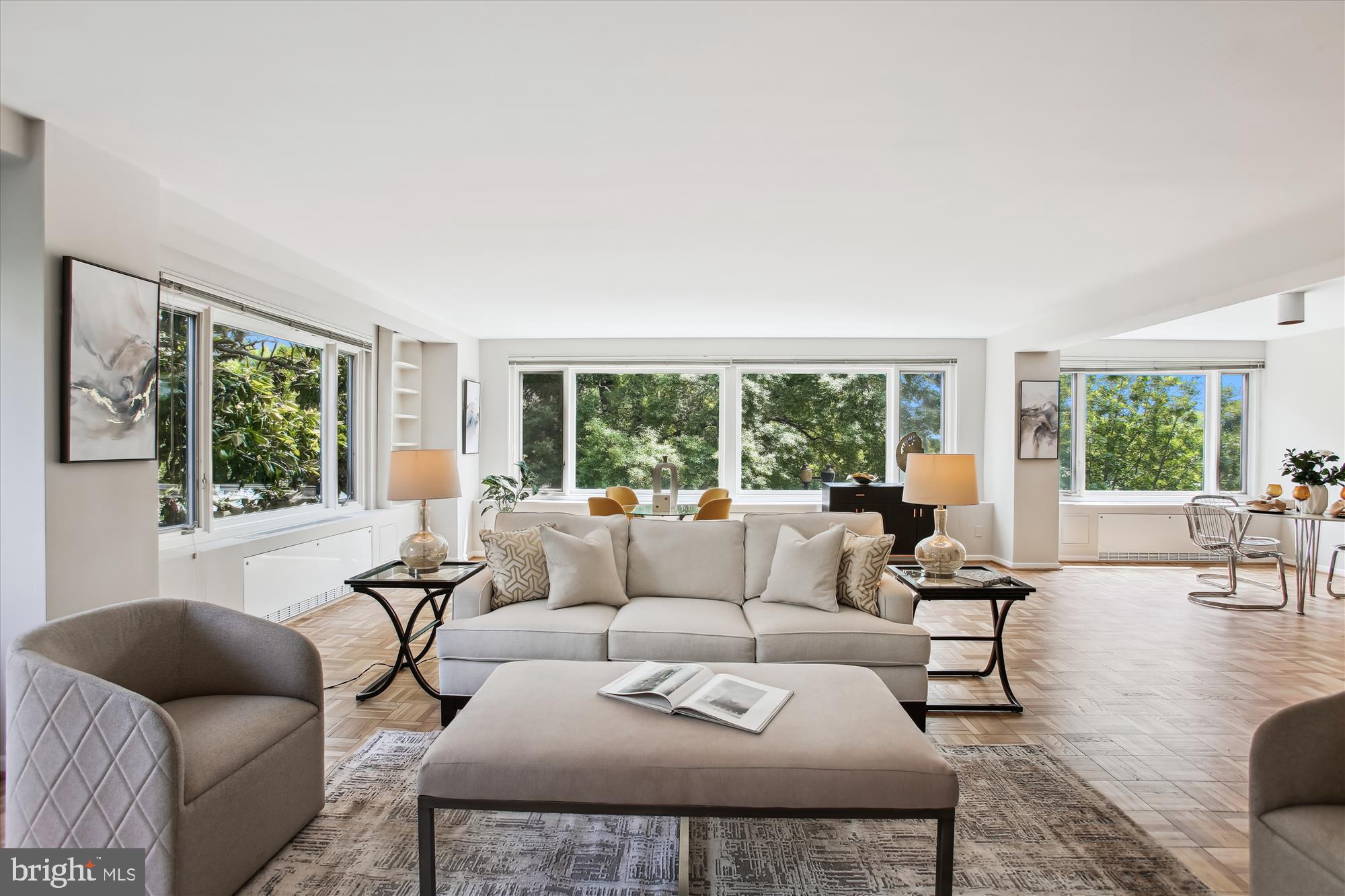 2475 Virginia Avenue Northwest, Unit 321 Washington, DC 20037 - Photo 14 of 54 Living Room