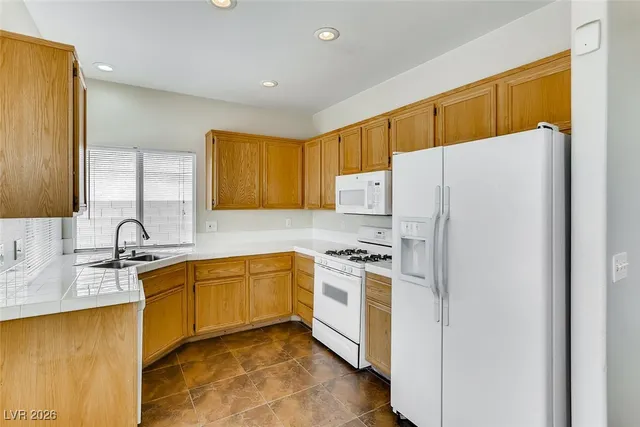 $2,030 | 5419 Cypress Creek Street, North Las Vegas, NV 89031
