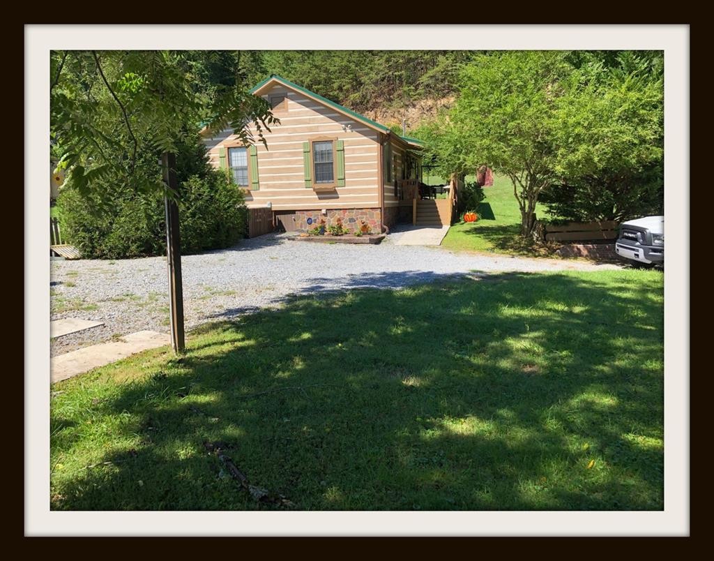1950 Little Valley Road Sevierville, TN 37862 - Photo 8 of 33 Gallery Image 8