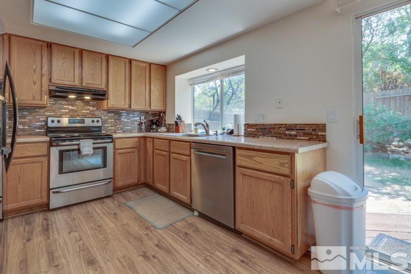 5172 Greystone Drive Reno, NV 89523 - Photo 10 of 24 Photo 10
