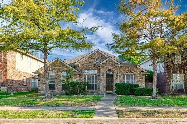 $2,495 | 1621 Oak Brook Lane, Allen, TX 75002