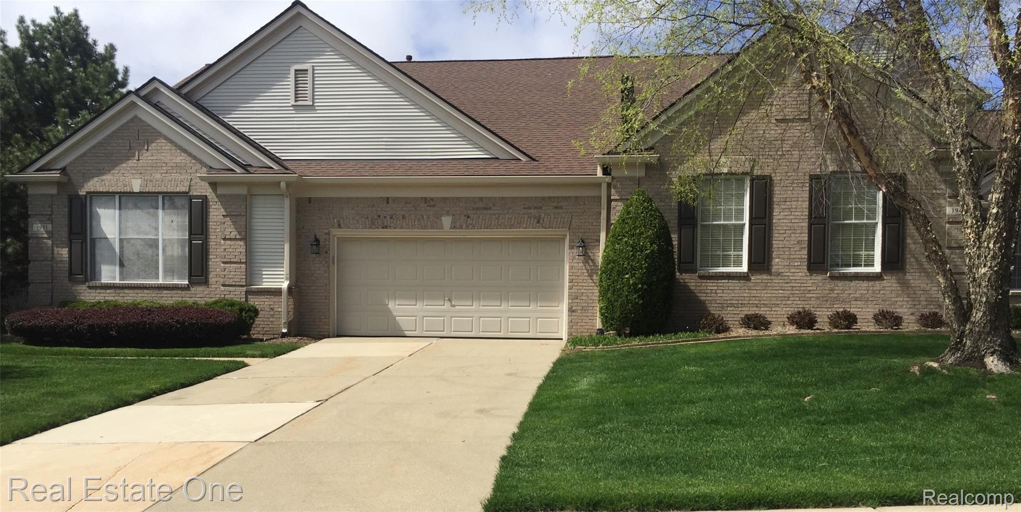 1931 Dunham Drive, Unit 91 Rochester, MI 48306 - Photo 1 of 29 FRONT VIEW