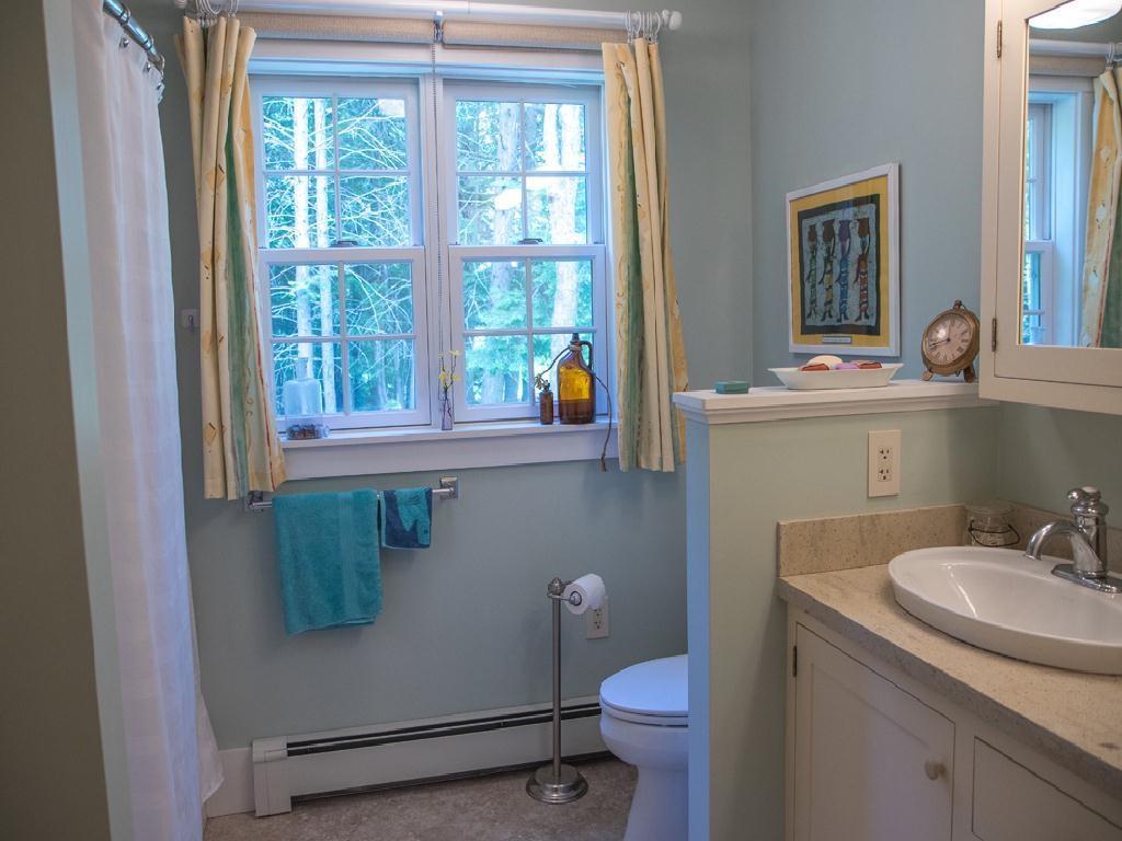 72 McCarthy Road Benton, ME 04901 - Photo 22 of 35 Bath