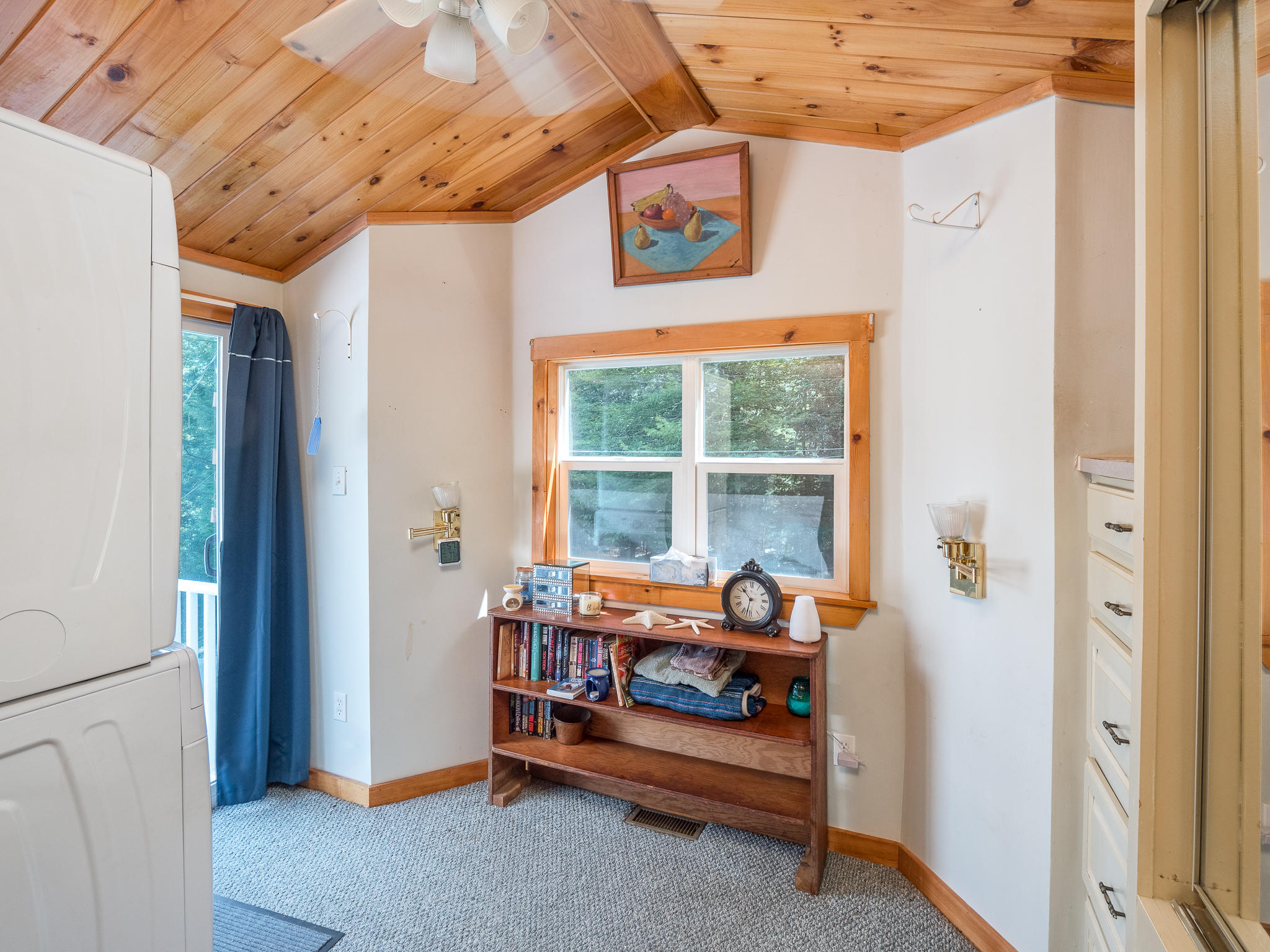 85 Hut Road Stoneham, ME 04231 - Photo 25 of 36 apint13