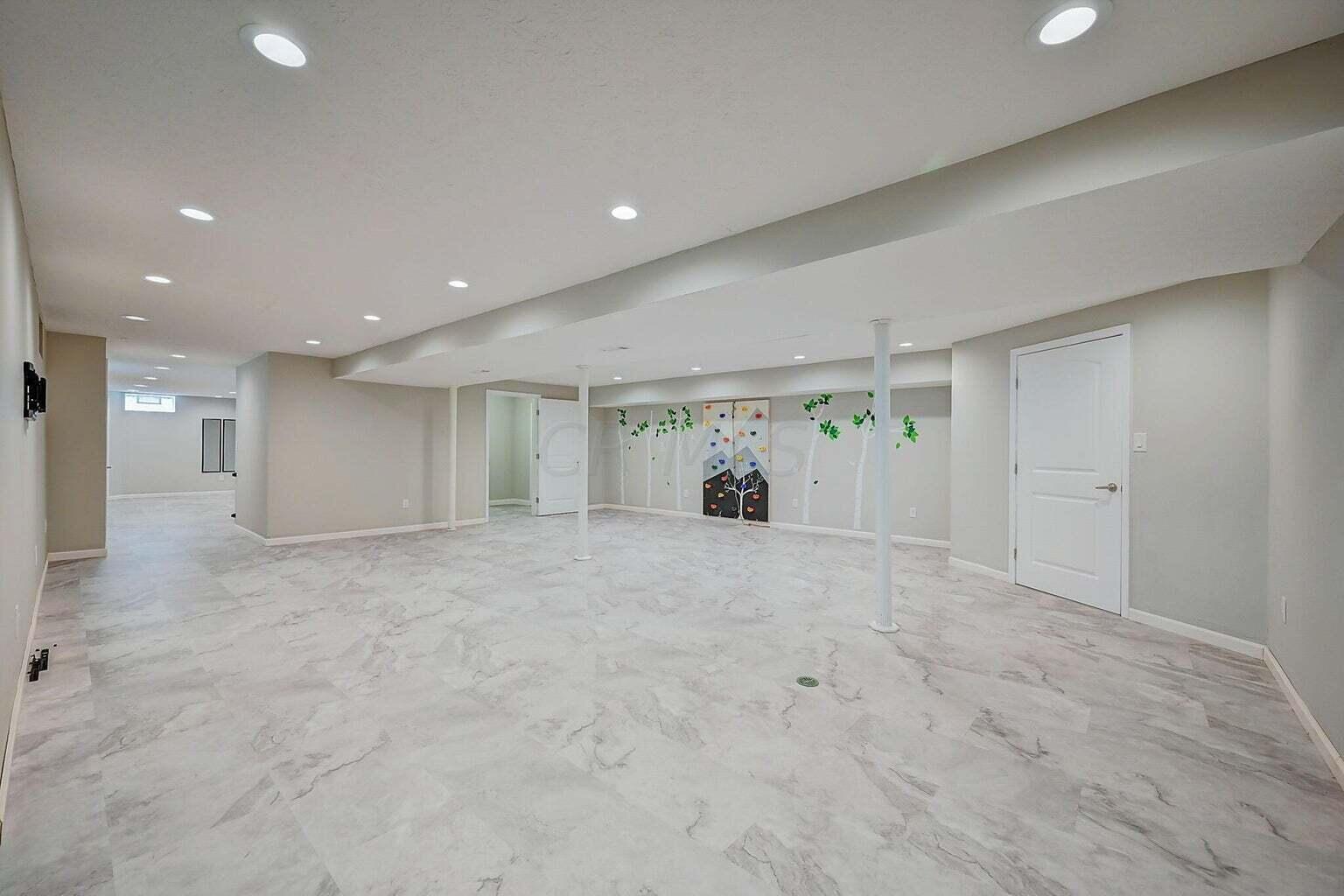 2523 McCutcheon Road Columbus, OH 43219 - Photo 33 of 43 20230725195616461377000000-o