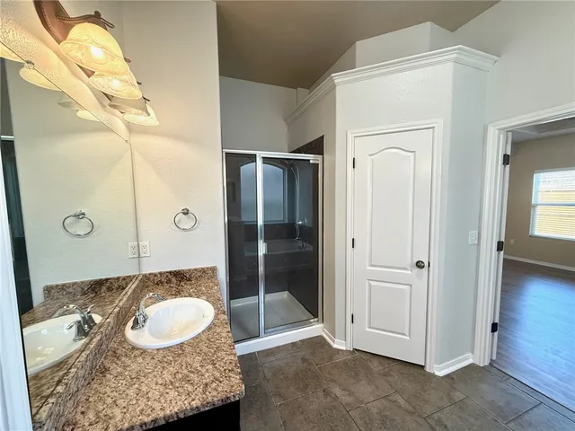 $2,600 | 2205 Cardinales Lane, Corpus Christi, TX 78414