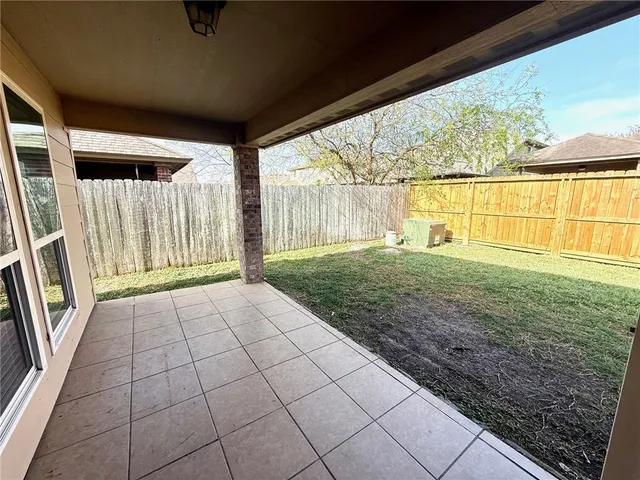 $2,600 | 2205 Cardinales Lane, Corpus Christi, TX 78414