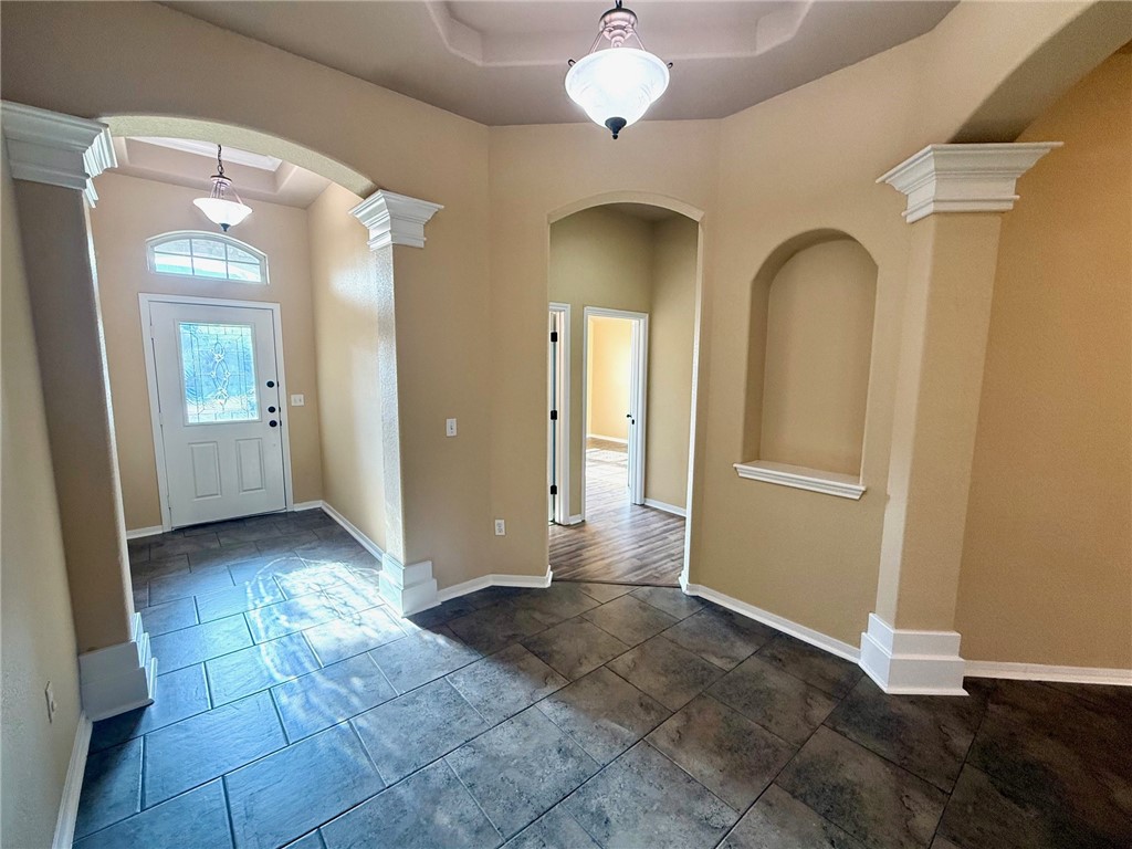 2205 Cardinales Lane Corpus Christi, TX 78414 - Photo 10 of 34