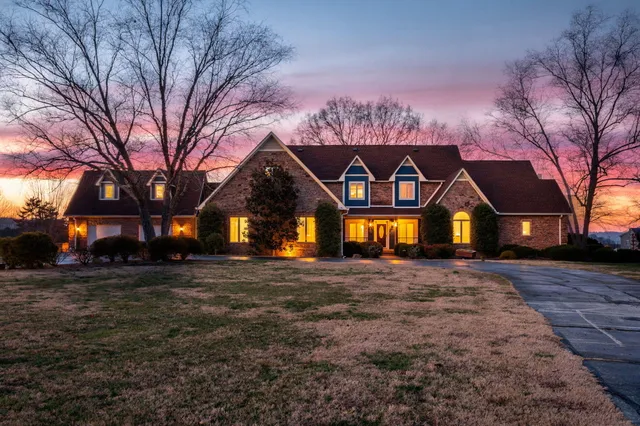$1,950,000 | 320 Crestview Lane, Dayton, TN 37321