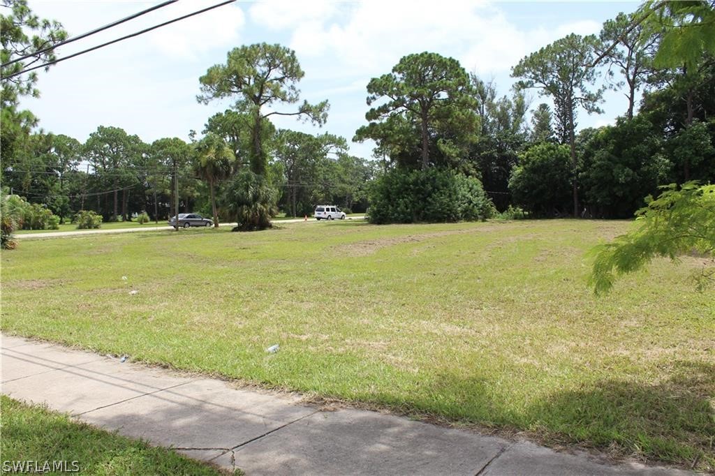 102 South Road Fort Myers, FL 33907 - Photo 1 of 3 Gallery Image 1