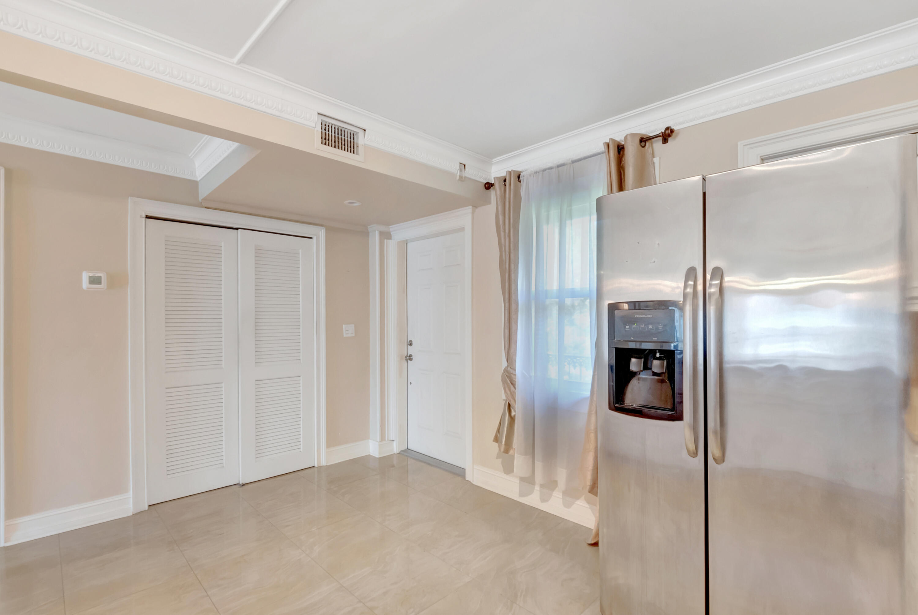 2871 North Ocean Boulevard, Unit C205 Boca Raton, FL 33431 - Photo 9 of 97 DSC_2342