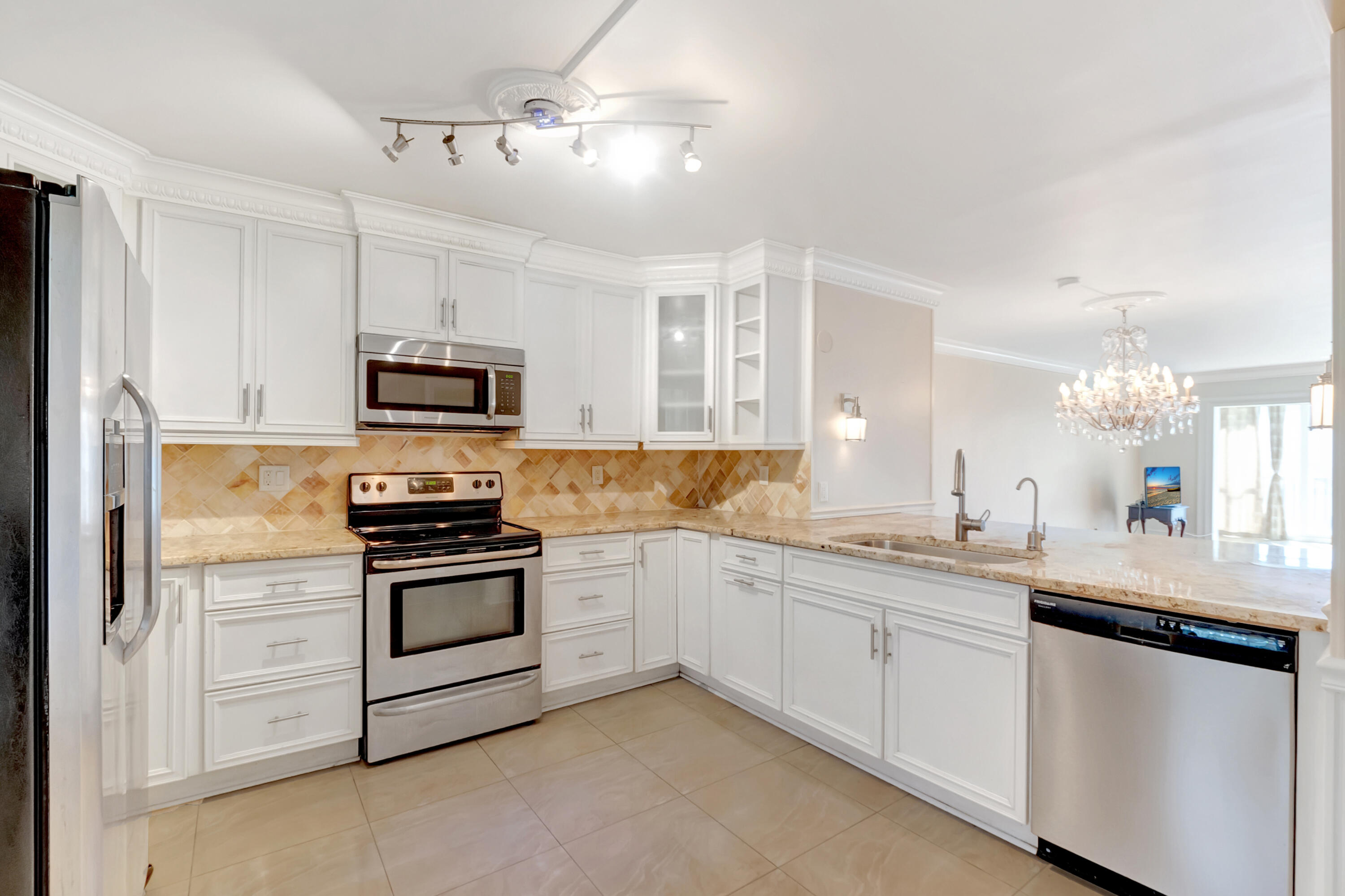 2871 North Ocean Boulevard, Unit C205 Boca Raton, FL 33431 - Photo 97 of 97 DSC_2317