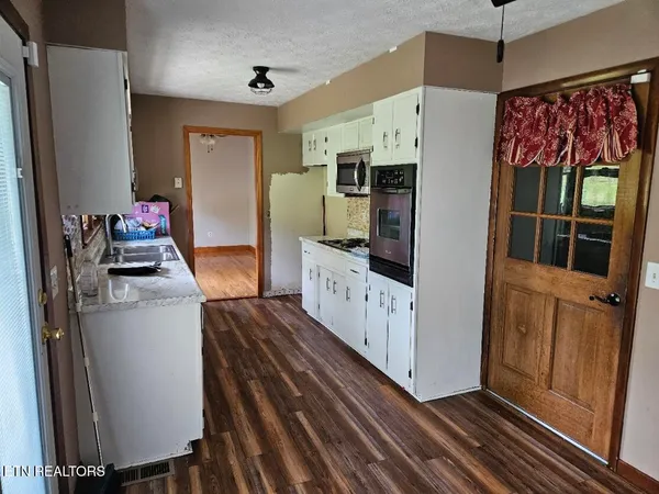 $350,000 | 516 Cumberland Estates Road, Cumberland Gap, TN 37724
