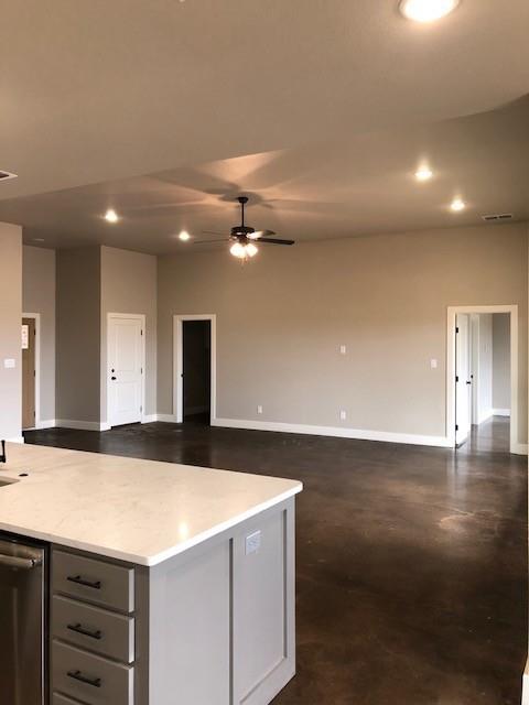 7302 Mountain View Road, Unit 7304 Abilene, TX 79602 - Photo 8 of 17