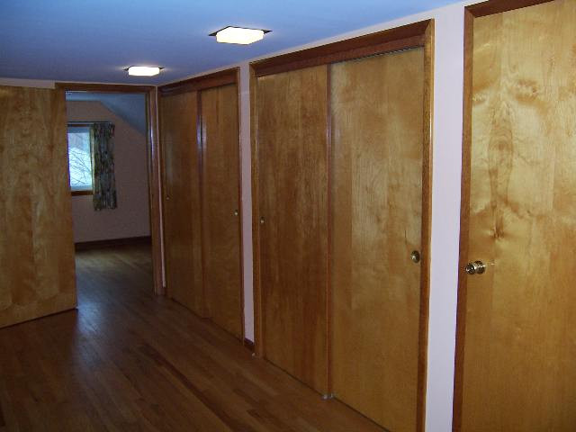 1 Friar Tuck Road Albany, NY 12203 - Photo 7 of 9 Photo 7