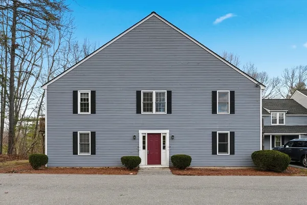 $315,000 | 39 Lantern Lane, Unit 8, Dracut, MA 01826