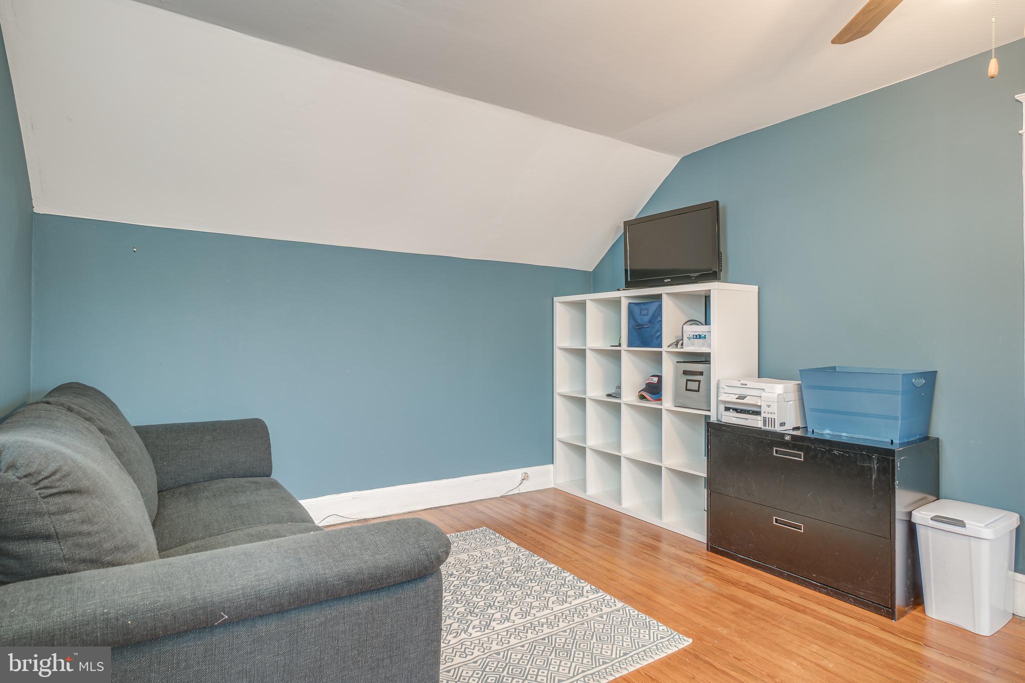 9 Ridge Road Baltimore, MD 21228 - Photo 29 of 31 Spacious BR #4