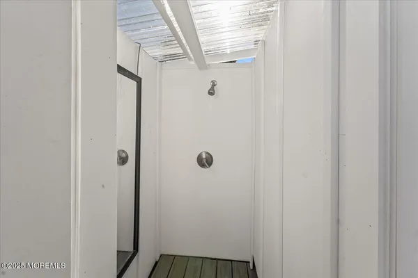 $3,600 | 273 North 12th Street, Unit 1, Surf City, NJ 08008
