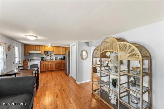 $3,600 | 273 North 12th Street, Unit 1, Surf City, NJ 08008