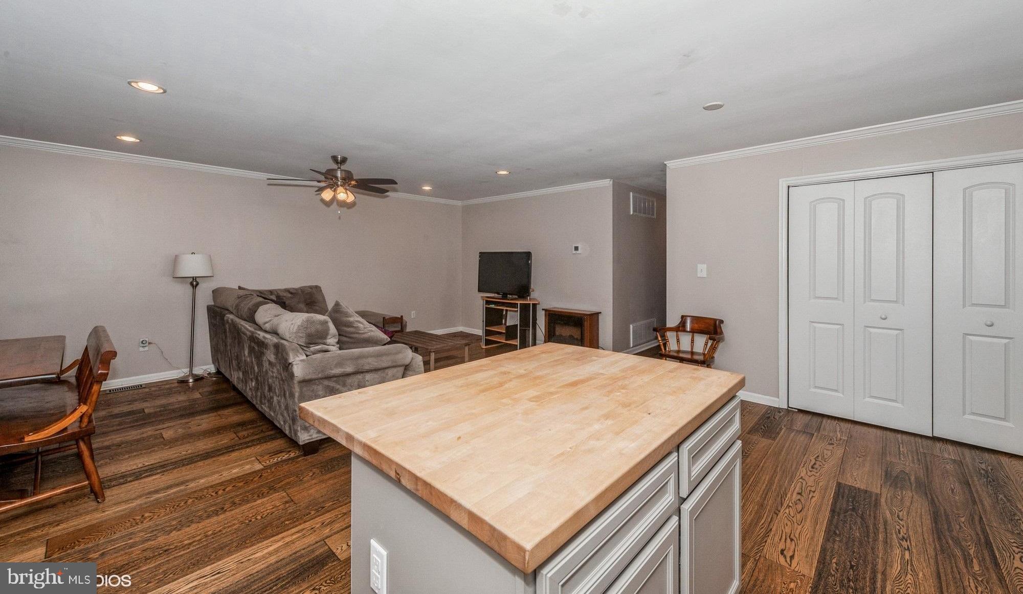7810 East Shore Road Pasadena, MD 21122 - Photo 20 of 31 Gallery Image 20