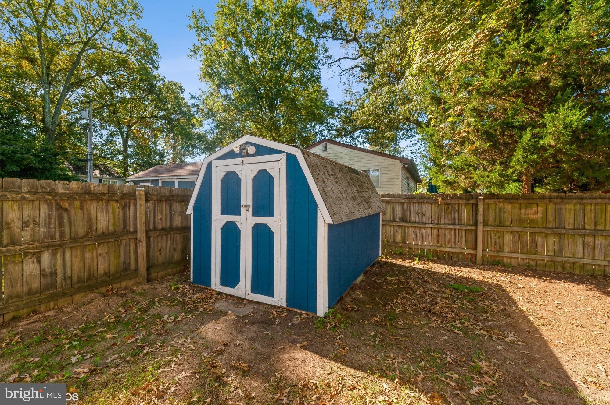 7810 East Shore Road Pasadena, MD 21122 - Photo 27 of 31 Gallery Image 27