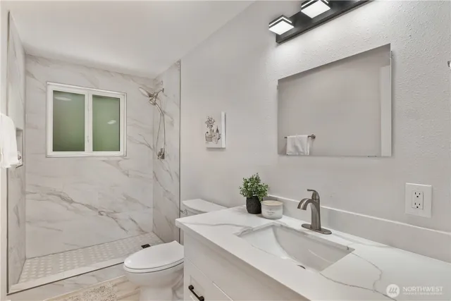 $868,000 | 336 Northeast 175th Street, Shoreline, WA 98155