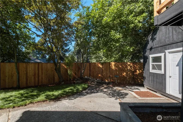 $868,000 | 336 Northeast 175th Street, Shoreline, WA 98155