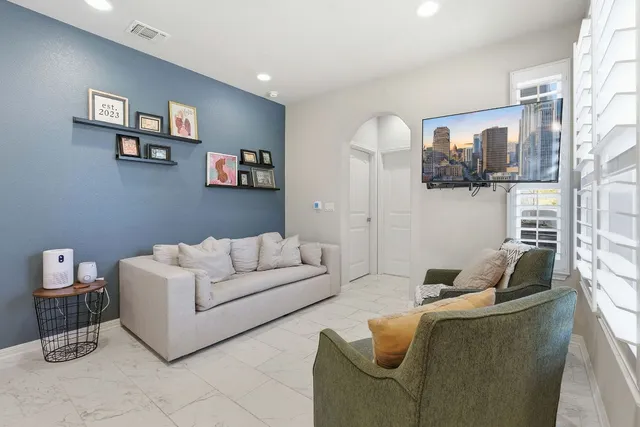 $2,650 | 5720 Baythorne Drive, Austin, TX 78747