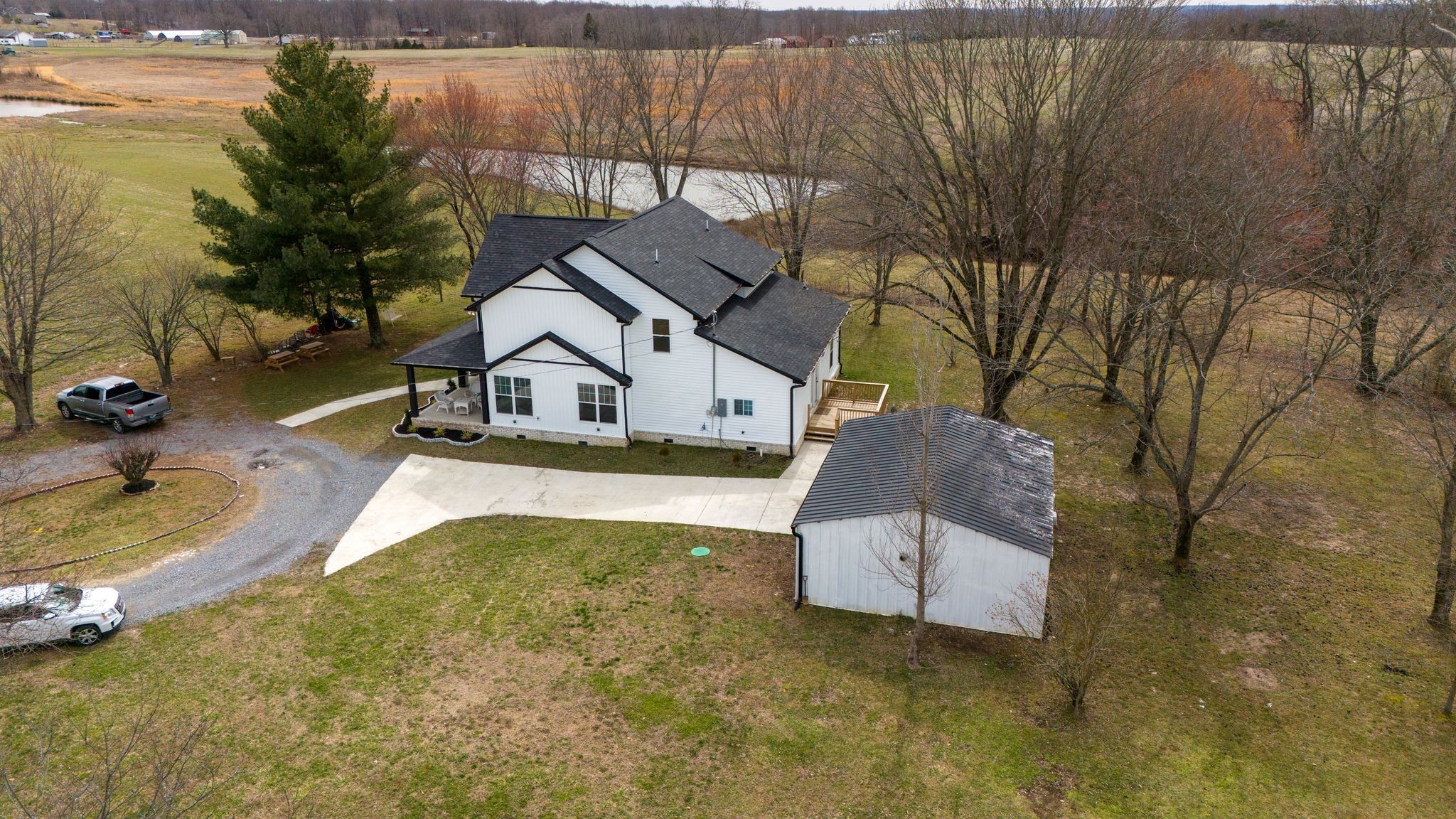 259 East Carter Road Portland, TN 37148 - Photo 5 of 33