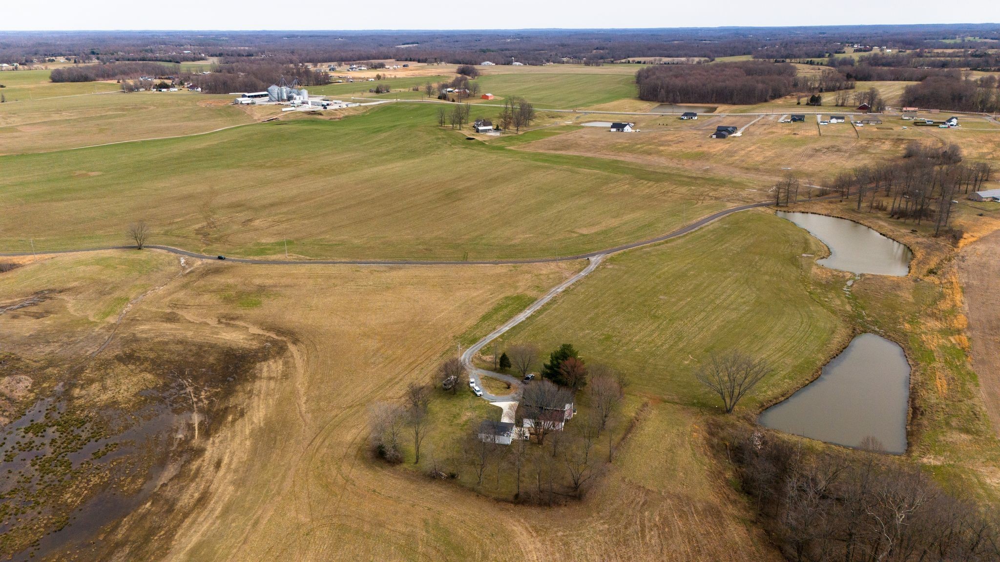 259 East Carter Road Portland, TN 37148 - Photo 7 of 33