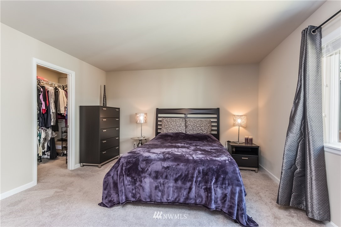 15926 Meridian Drive Southeast Bothell, WA 98012 - Photo 14 of 24 Gallery Image 14