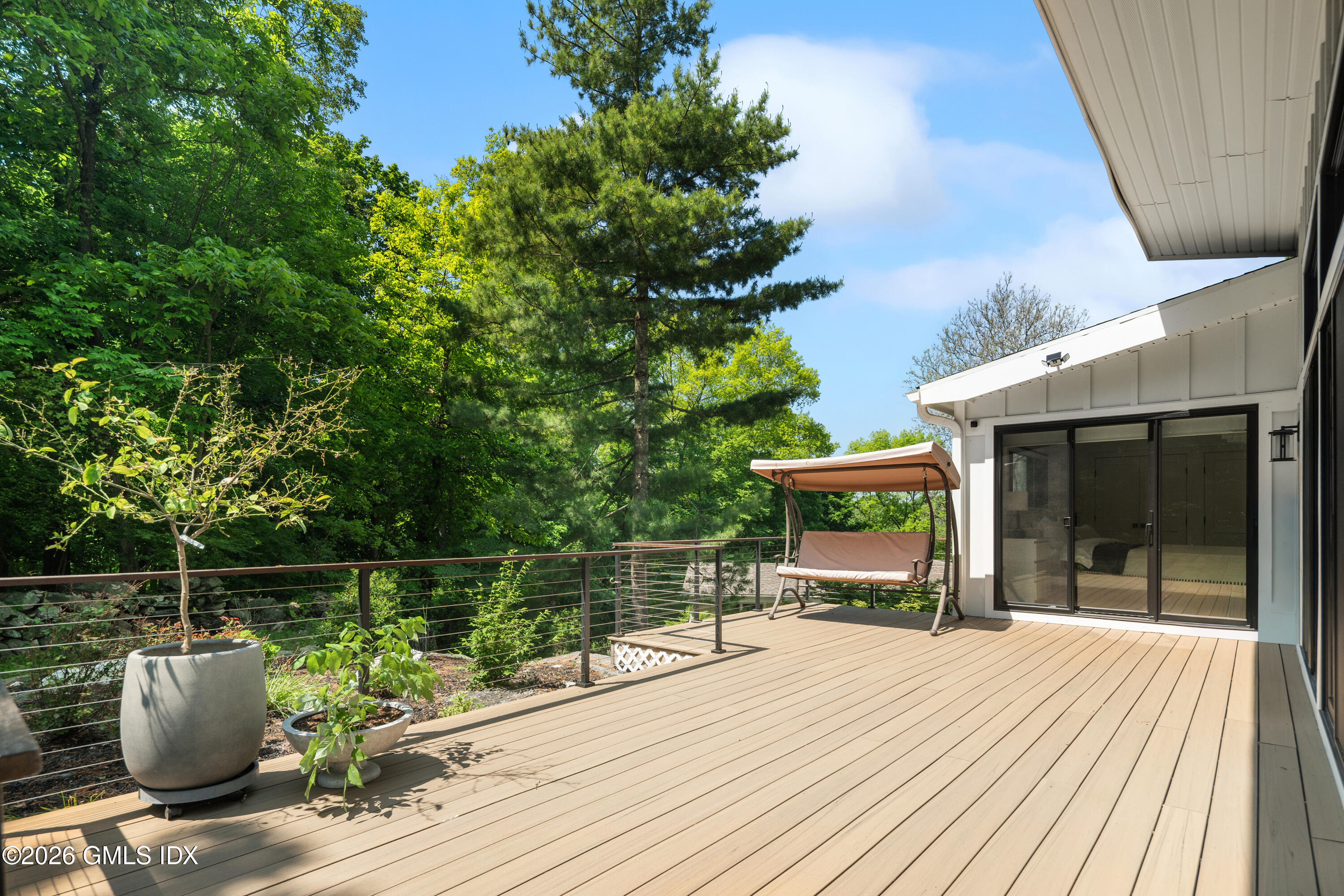 1 Crawford Terrace Riverside, CT 06878 - Photo 22 of 23 1 crawford-11