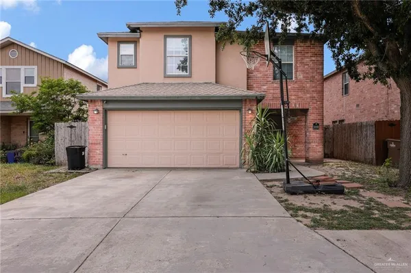 $1,900 | 3806 View Point Drive, Edinburg, TX 78542