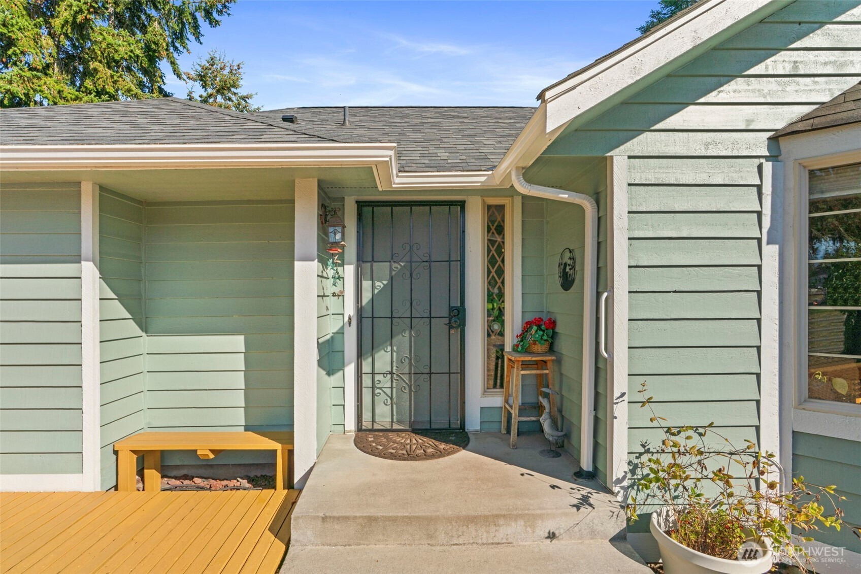 52 Timothy Lane Sequim, WA 98382 - Photo 4 of 38 Gallery Image 4