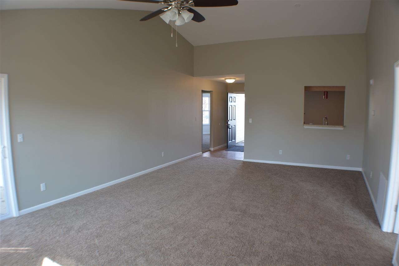 1057 Springwater Road Kokomo, IN 46902 - Photo 4 of 12