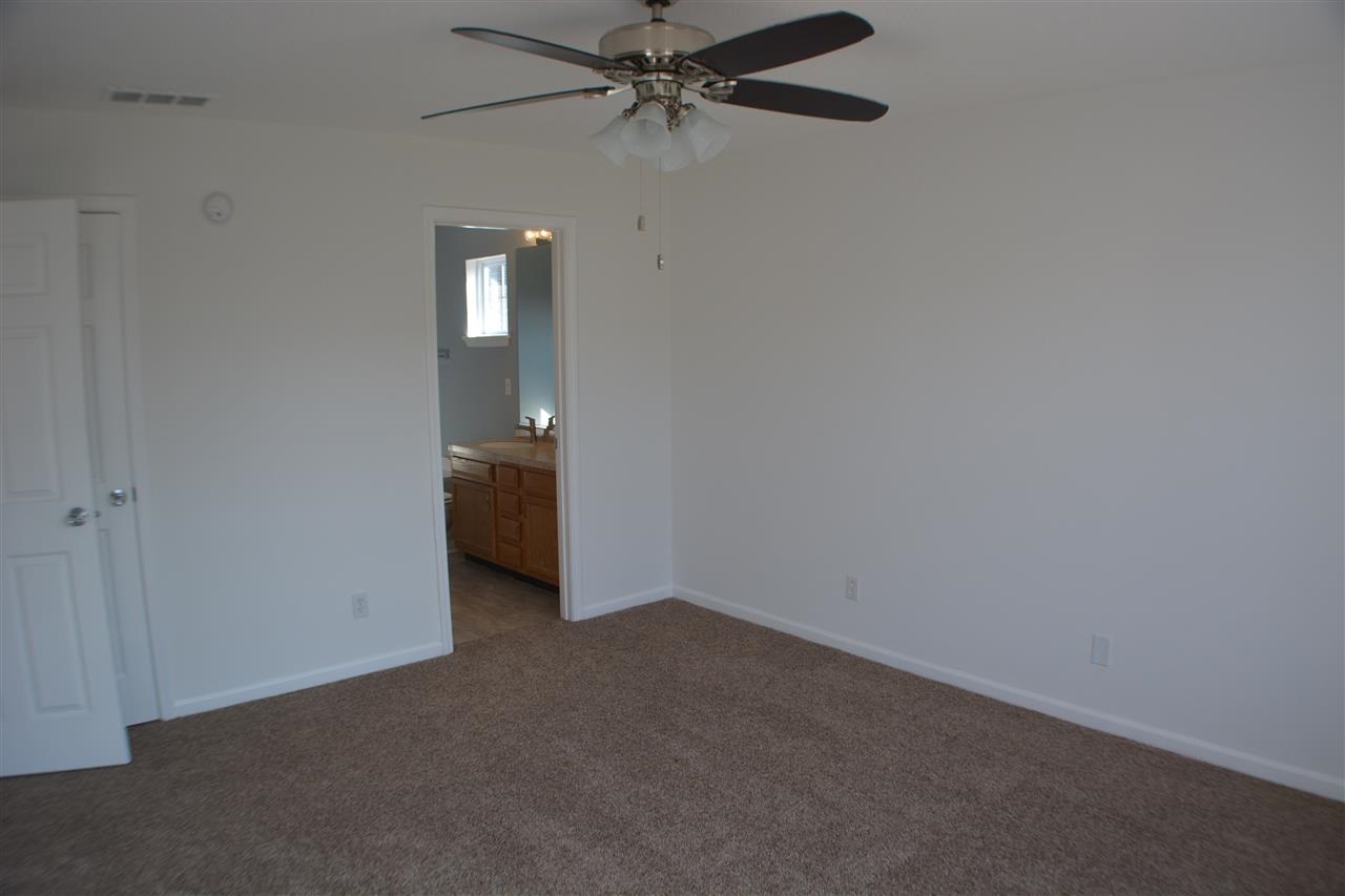 1057 Springwater Road Kokomo, IN 46902 - Photo 8 of 12