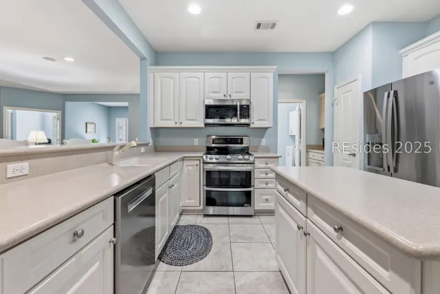 $549,000 | 10 Fairforest Lane, Bluffton, SC 29909