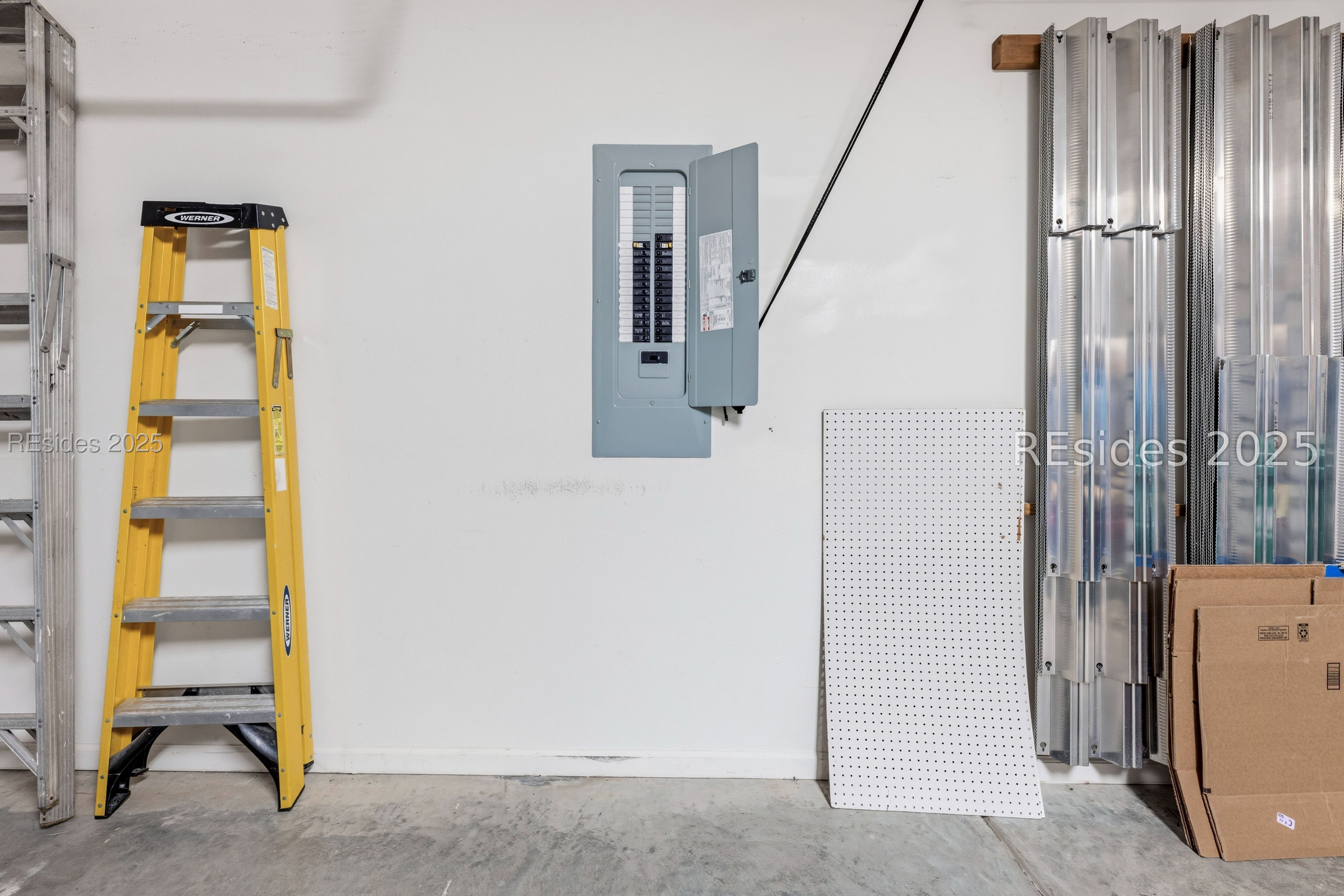 10 Fairforest Lane Bluffton, SC 29909 - Photo 32 of 46 Electric panel with extra space for EV charger