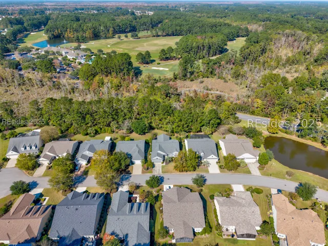 $549,000 | 10 Fairforest Lane, Bluffton, SC 29909