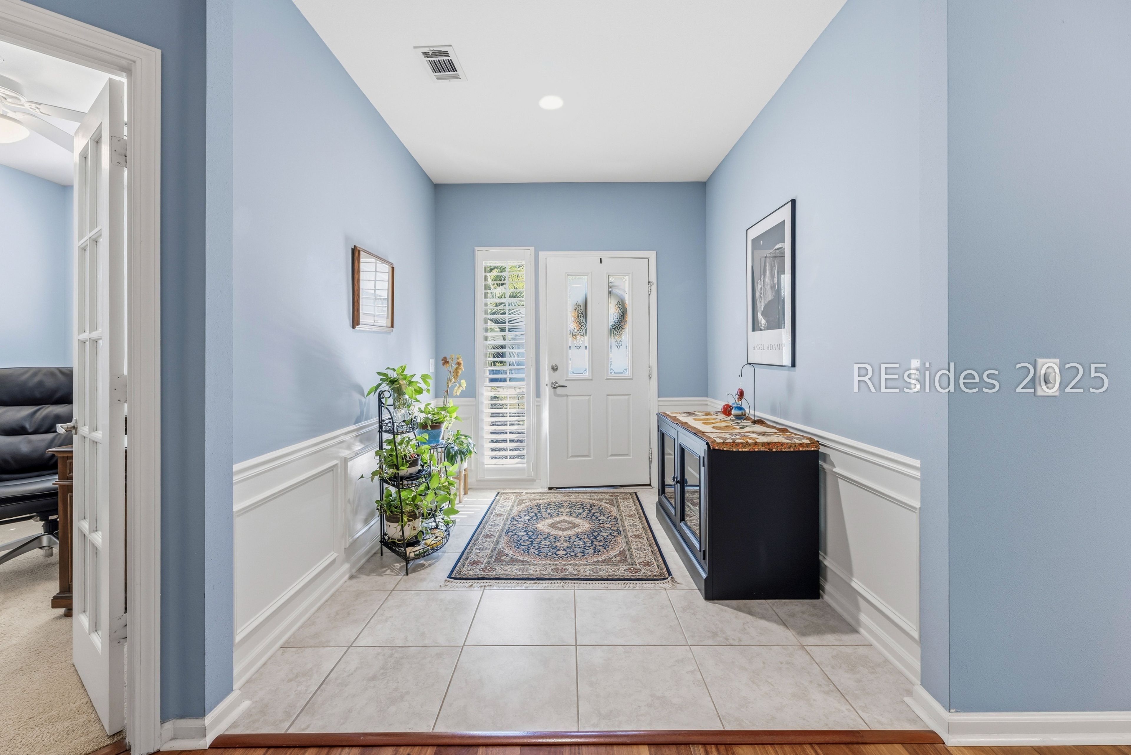 10 Fairforest Lane Bluffton, SC 29909 - Photo 7 of 46 Wide welcoming entry foyer