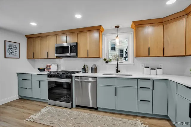 $529,000 | 243 Lehn Springs Drive, Amherst, NY 14221